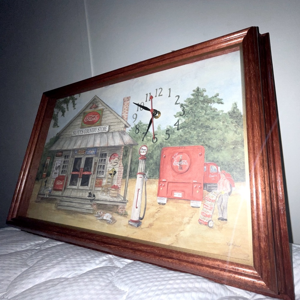 Vintage Framed Coca Cola Advertising
21" Wall Clock Silvey's Country Store.